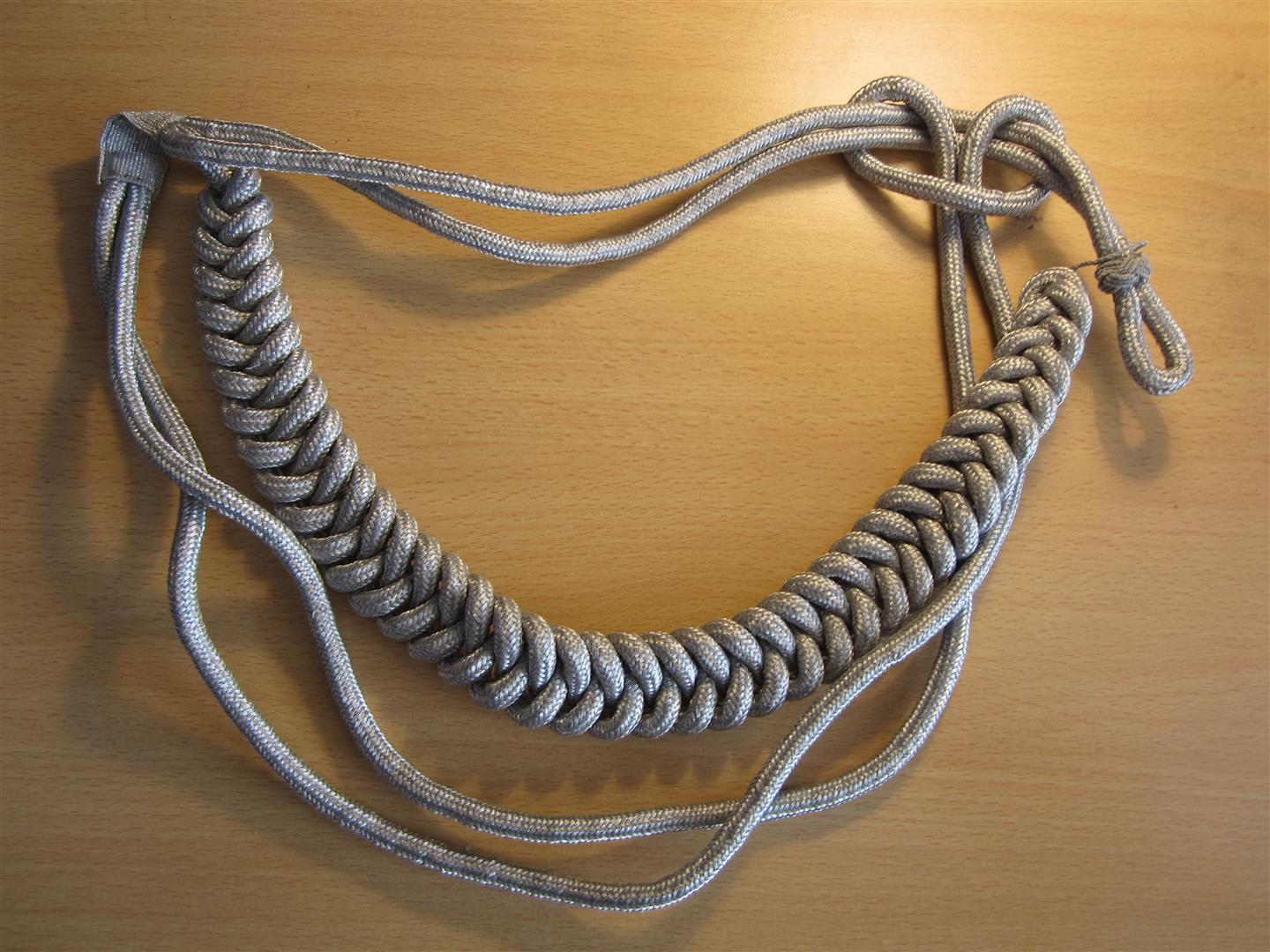 WW2 German WH Officers Aiguillette